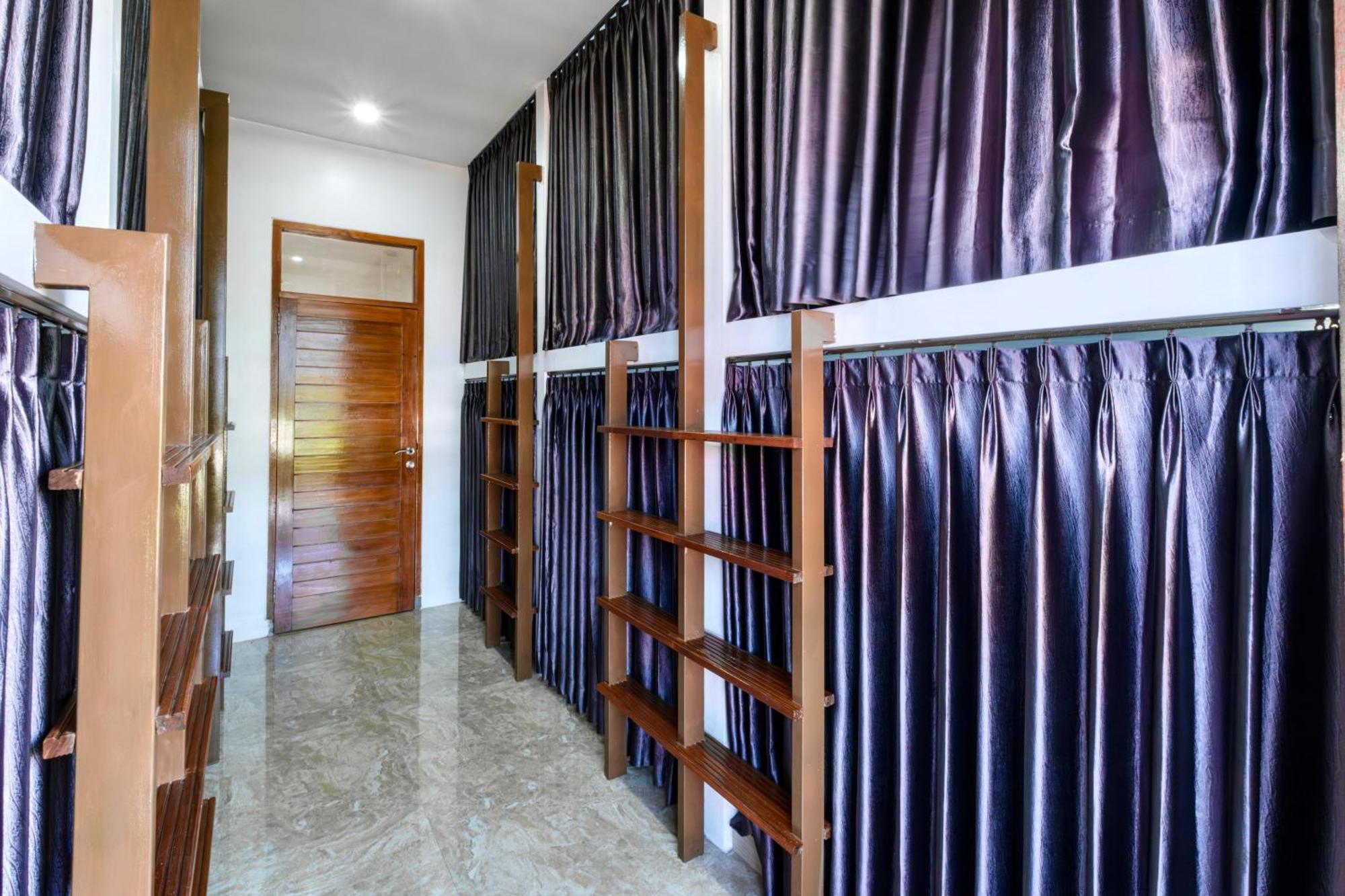 Sleep Slept Dormitory Canggu  Exterior photo